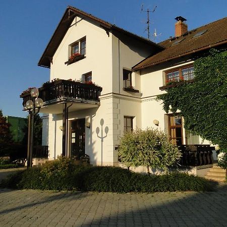 Villa Žerotín Penzion Bed&Breakfast Velké Losiny Exterior foto